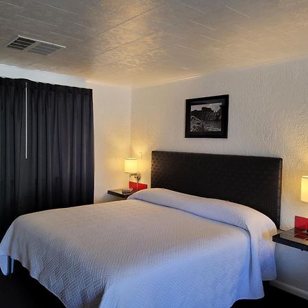 Rocket Motel Custer Εξωτερικό φωτογραφία