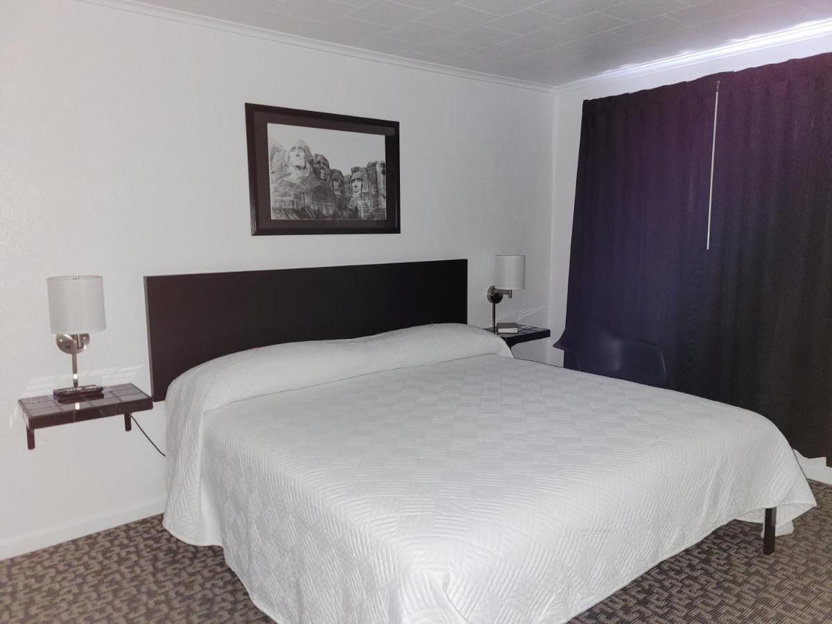 Rocket Motel Custer Εξωτερικό φωτογραφία