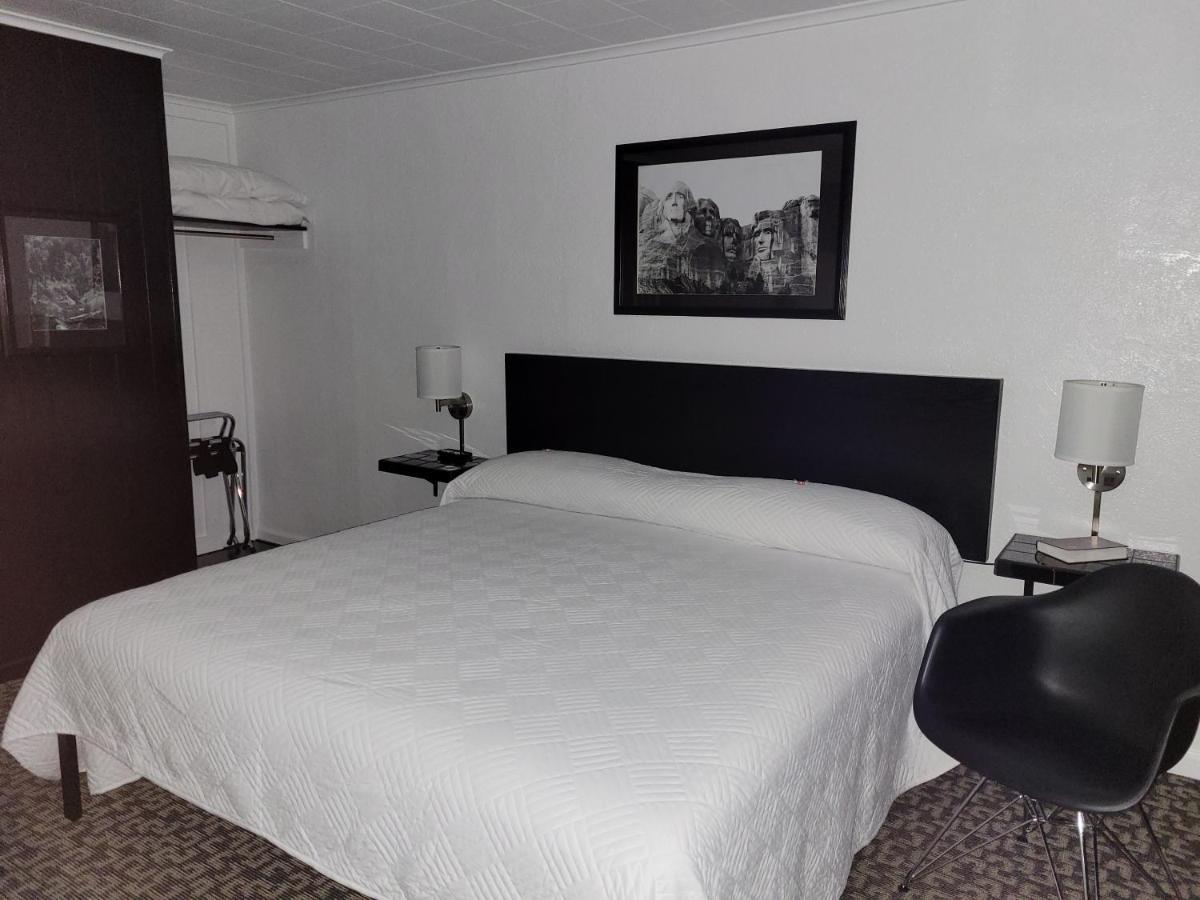 Rocket Motel Custer Εξωτερικό φωτογραφία