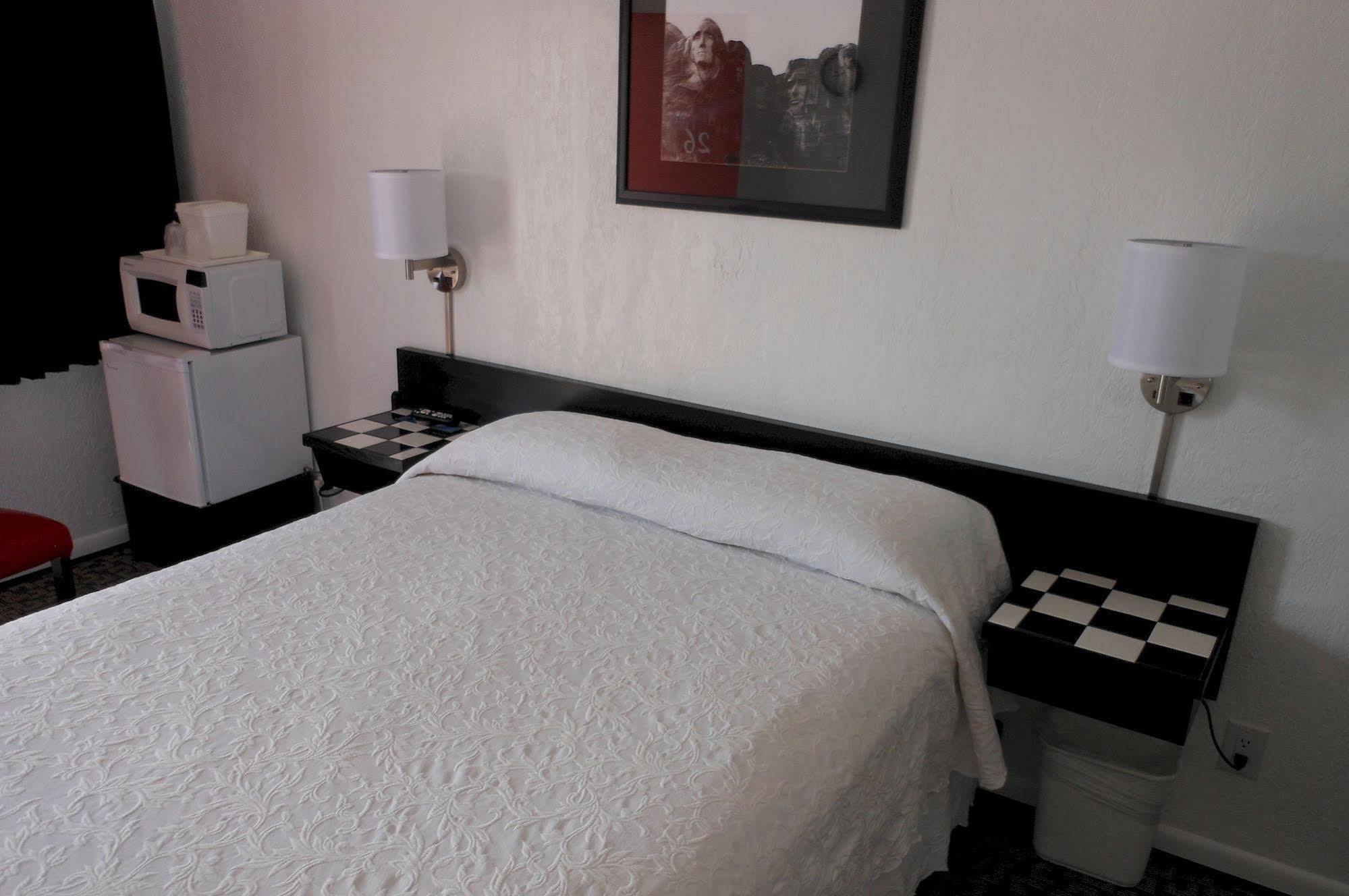 Rocket Motel Custer Εξωτερικό φωτογραφία