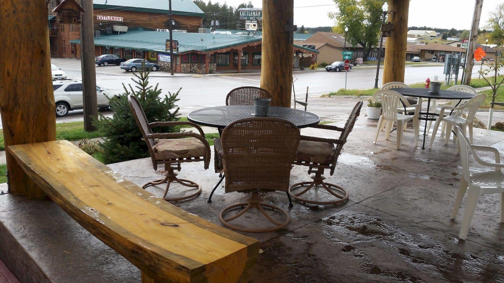 Rocket Motel Custer Εξωτερικό φωτογραφία