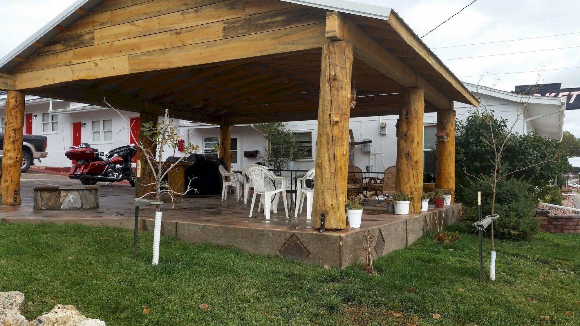 Rocket Motel Custer Εξωτερικό φωτογραφία