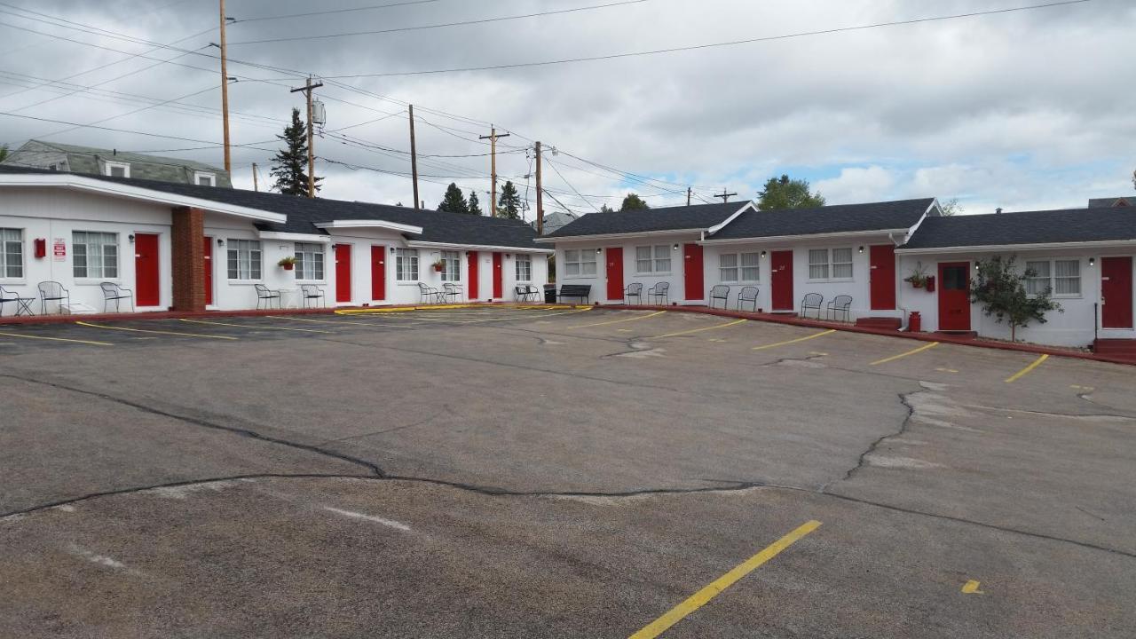 Rocket Motel Custer Εξωτερικό φωτογραφία