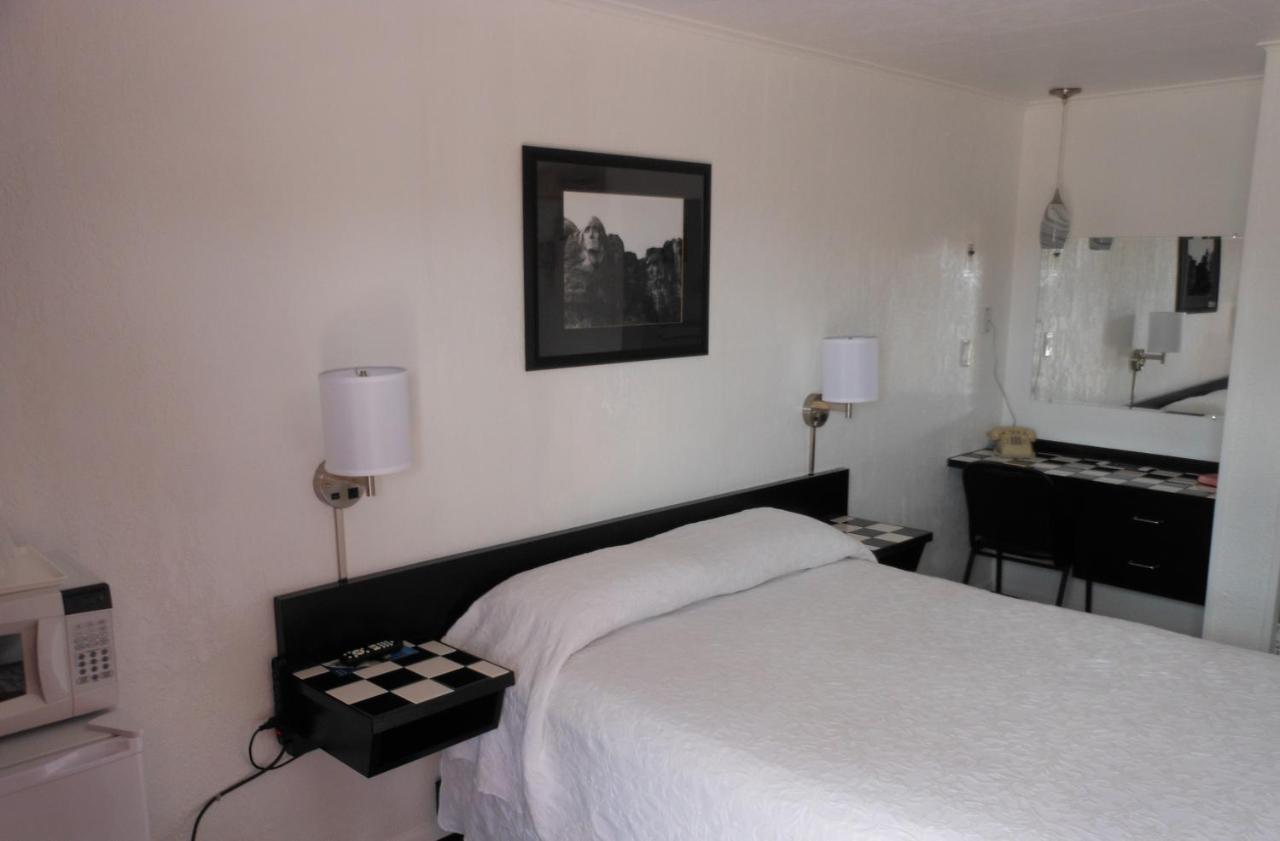 Rocket Motel Custer Δωμάτιο φωτογραφία