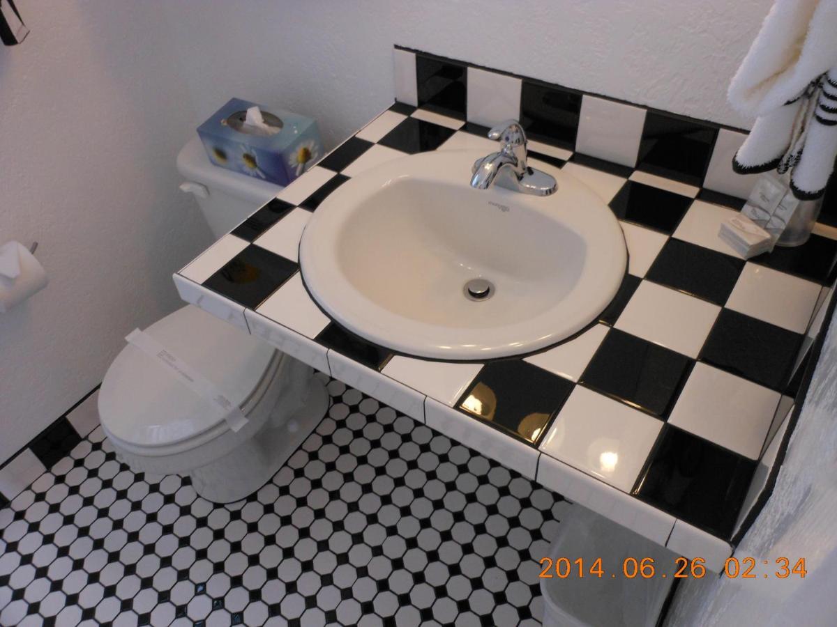 Rocket Motel Custer Εξωτερικό φωτογραφία